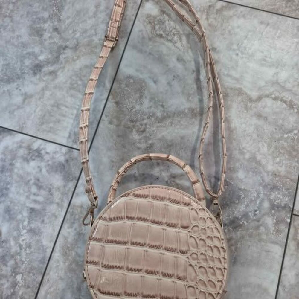 Small circle purse